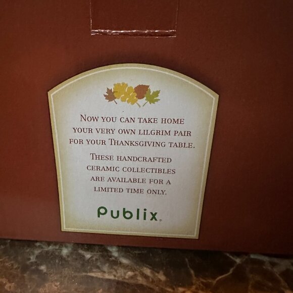 Publix Lilgrim Pair Salt & Pepper Shakers – Limited Edition Collectible - Picture 2 of 2